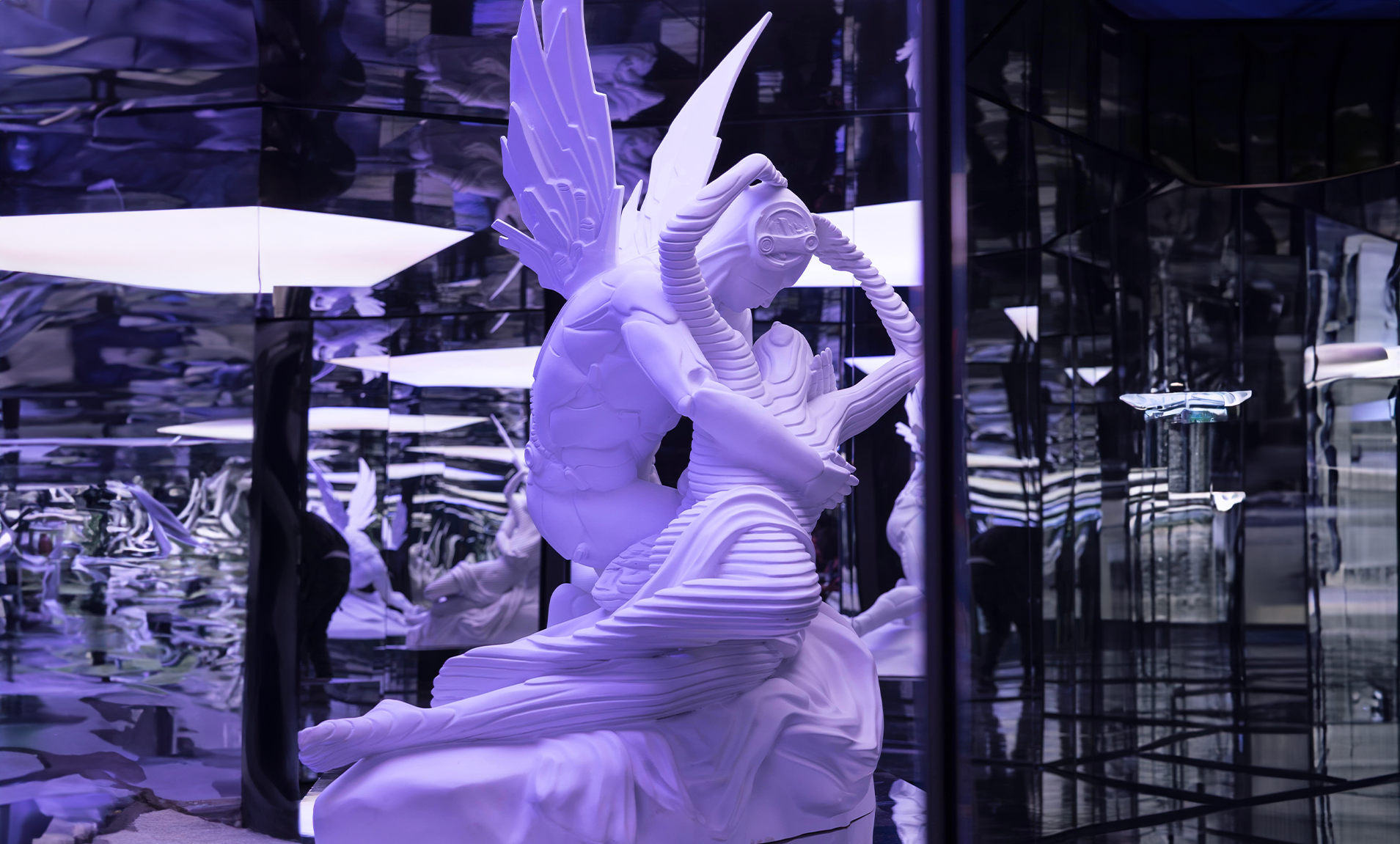 CUPRA supporta la mostra “Artificial Beauty”