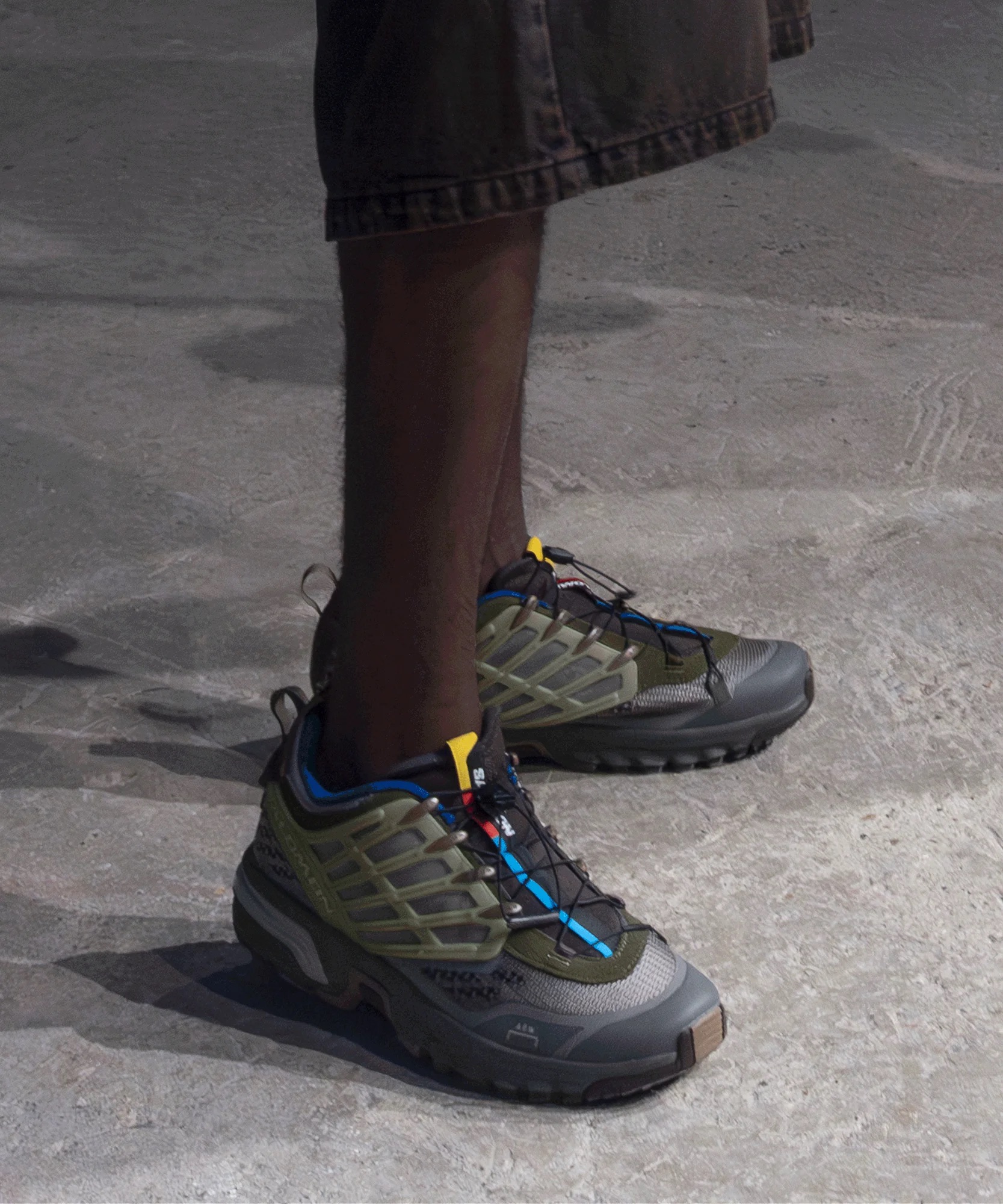 Le nuove sneakers post-industriali di A-COLD-WALL* e Salomon