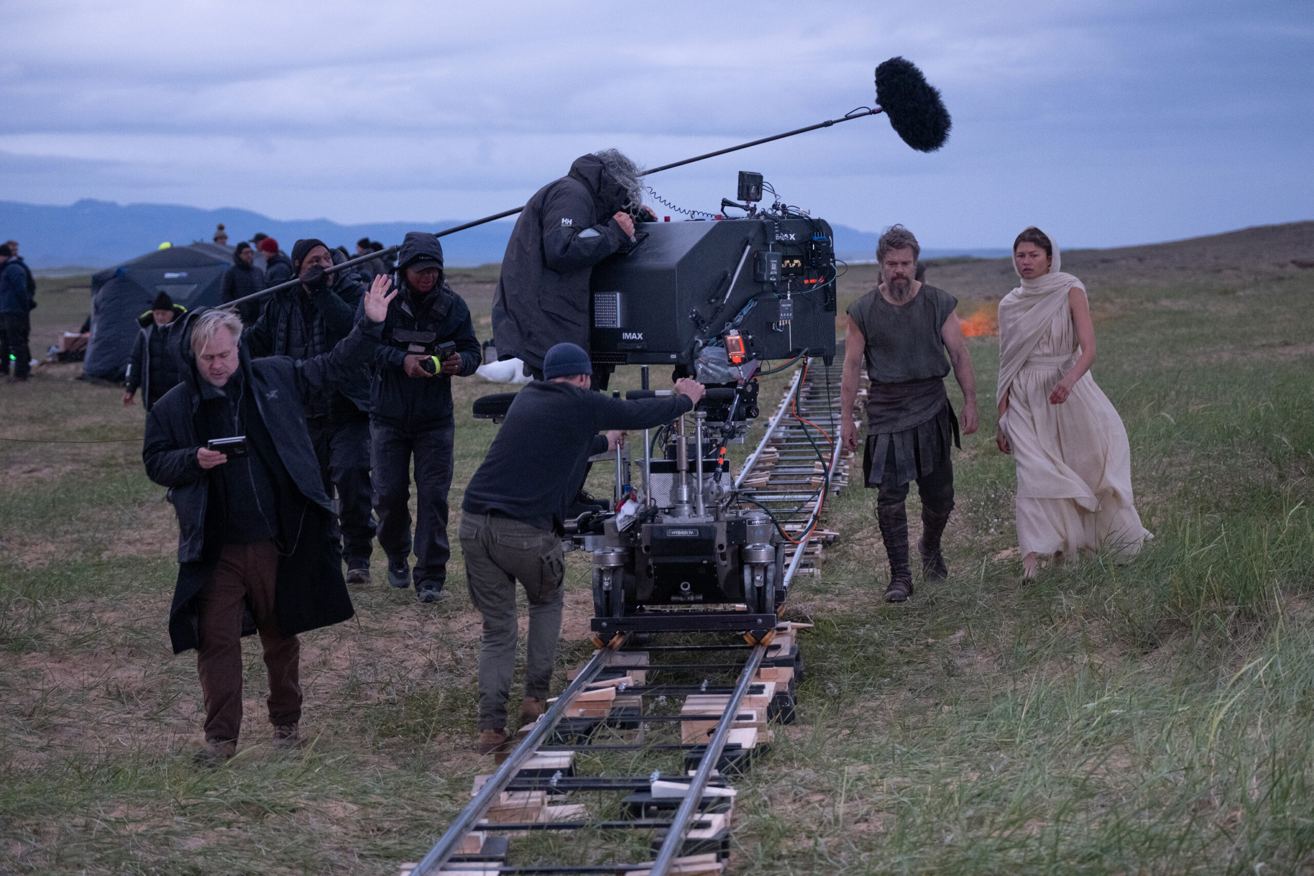 Christopher Nolan ha bandito gli UGG dai suoi set