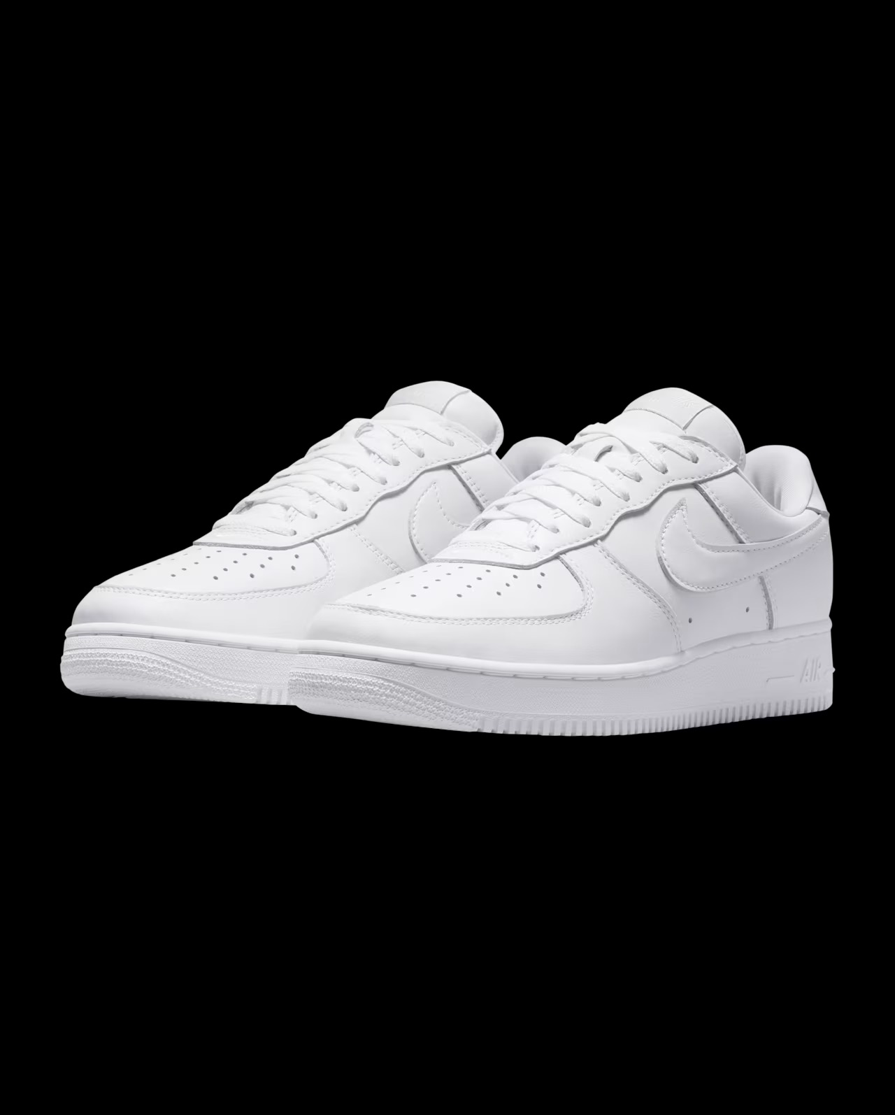 Nike ha riportato le Air Force 1 Low al 2001