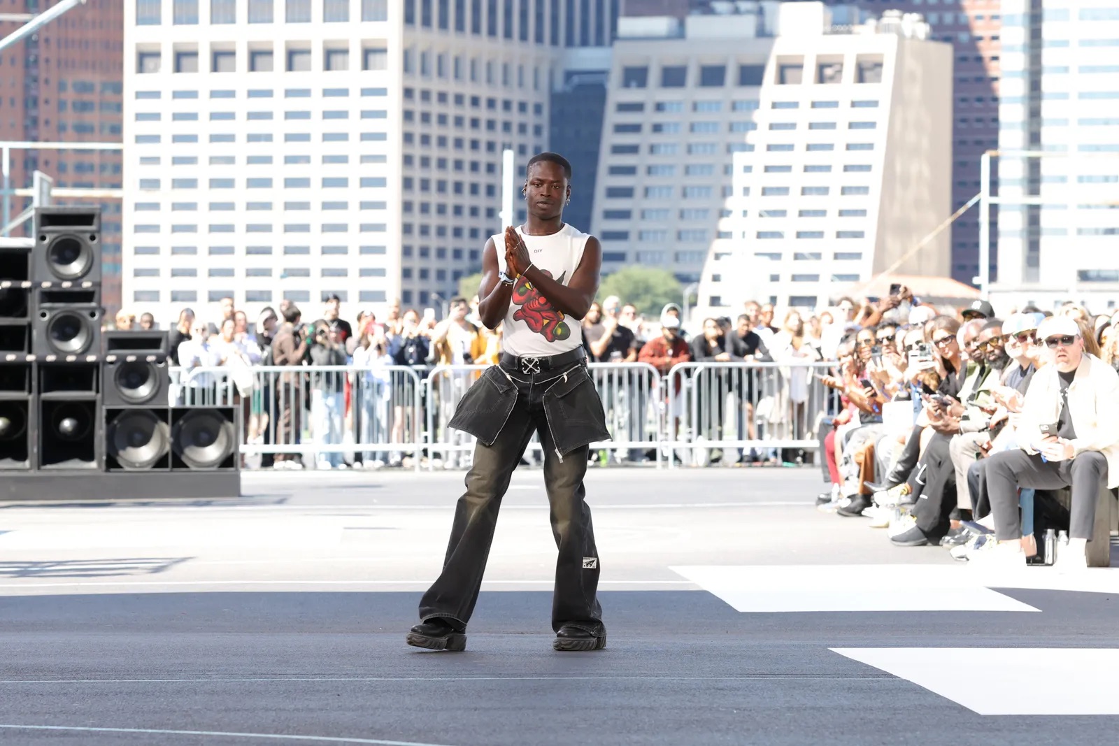 Off-White cambia direzione creativa