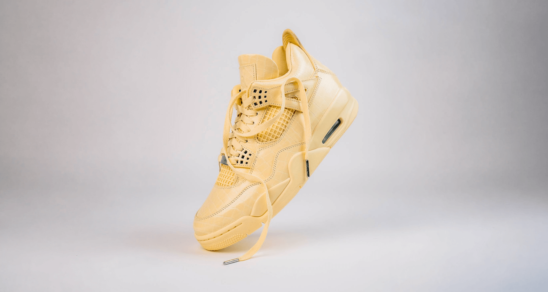 Confermata la release delle J Balvin x Air Jordan 4 “Lemonade”