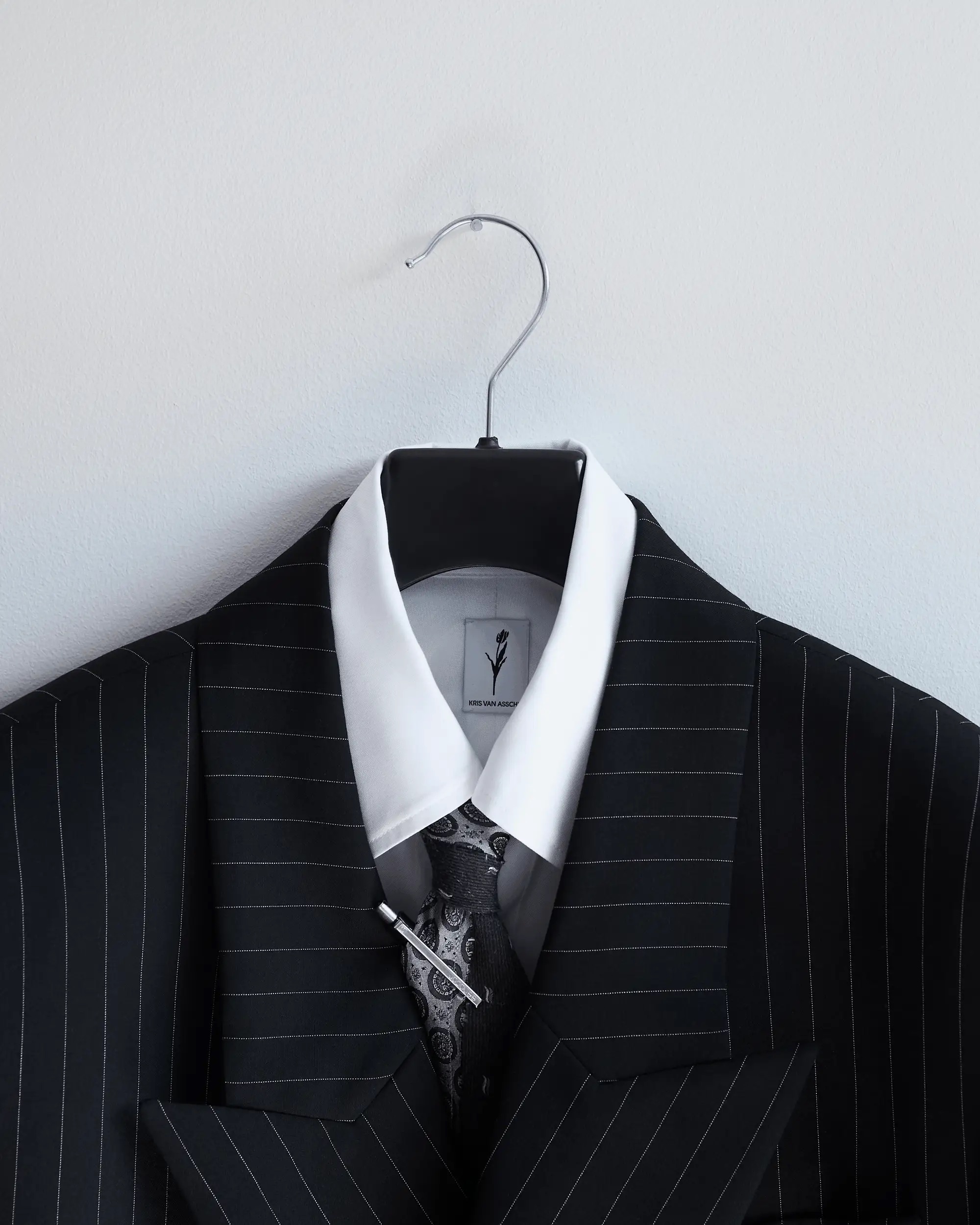 Kris Van Assche riapre il suo brand
