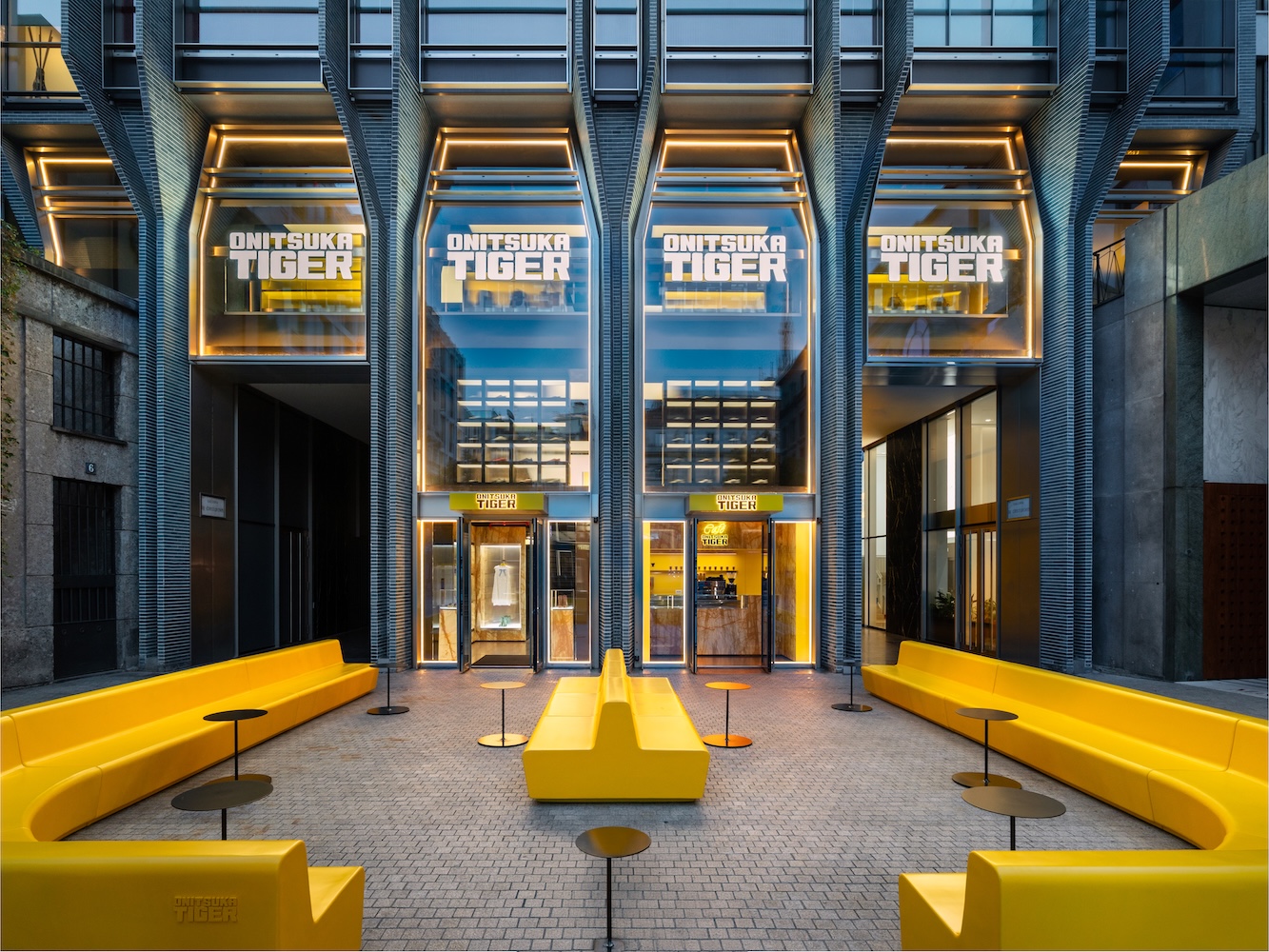 Onitsuka Tiger apre un nuovo flagship store in Piazza Liberty a Milano