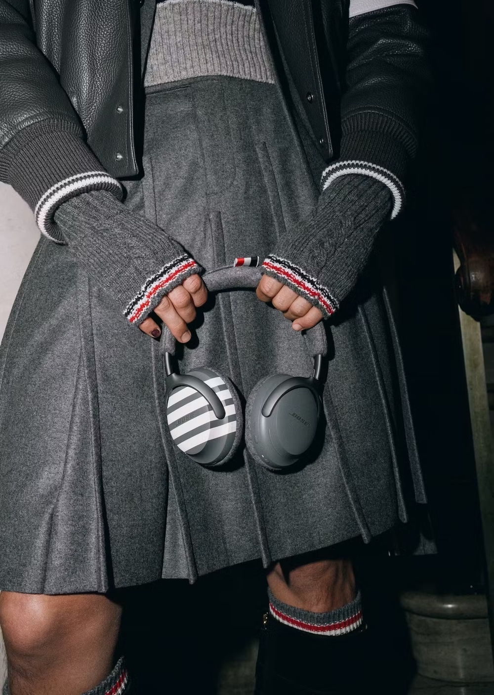 Thom Browne e Bose hanno fatto delle cuffie in cashmere