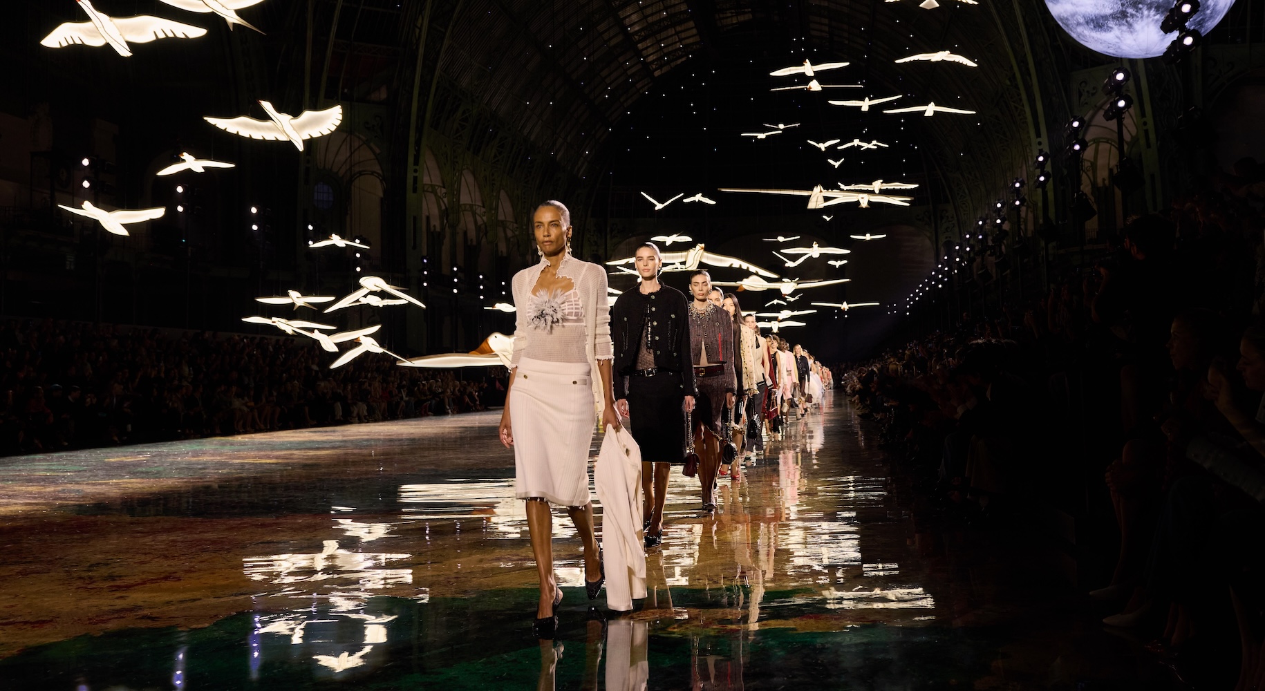 Le sfaccettature della donna Chanel secondo Matthieu Blazy